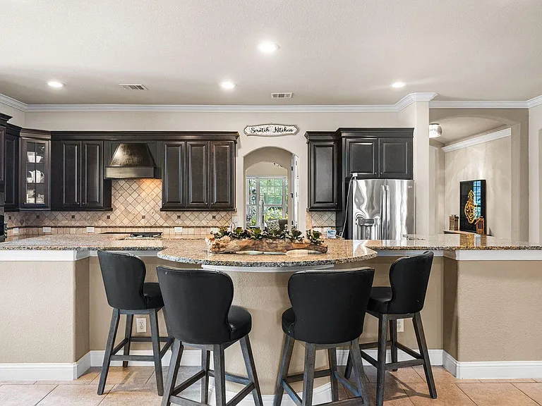 9614 Blackberry Terrace Dr — Photo 3