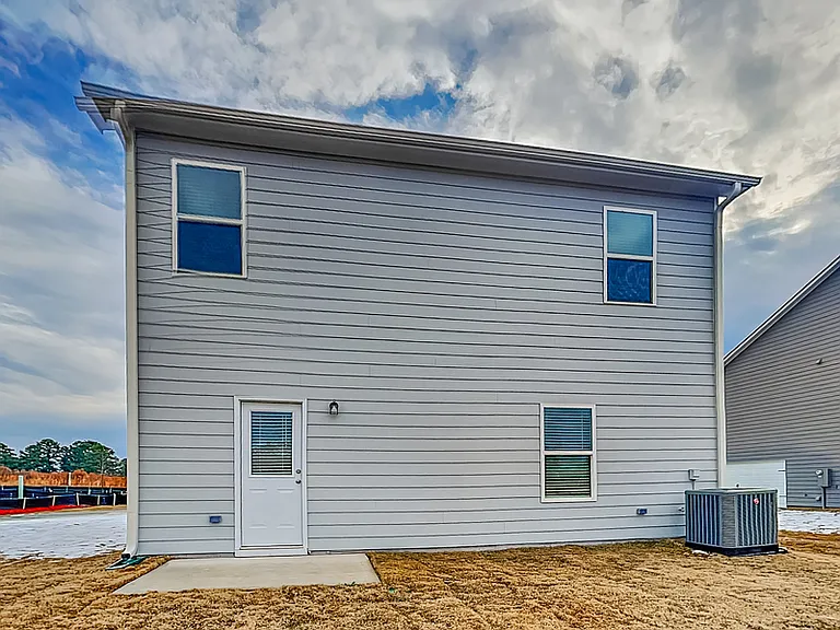 127 Avondale Blvd — Photo 15