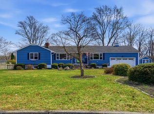 4 Glencove Rd, Parsippany-Troy Hills Twp., NJ 07950