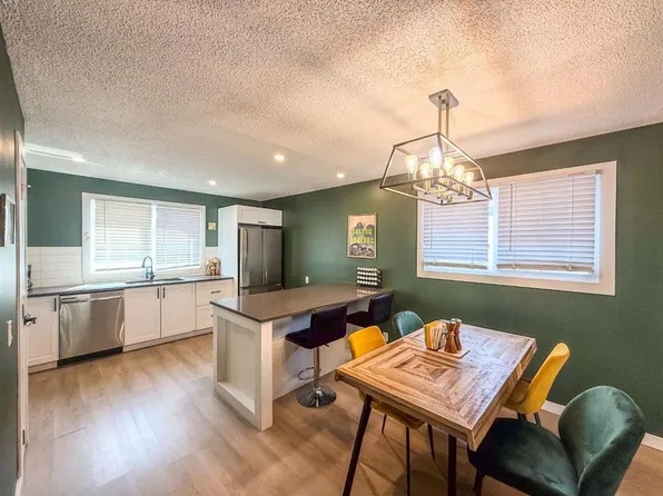 119 S Fallswater Cres NE, Calgary, AB T3J 1B5