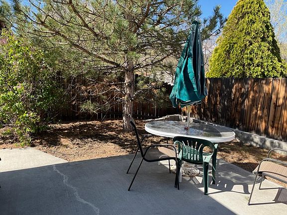 Back Yard Picnic Area