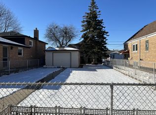5618 S Austin Ave, Chicago, IL