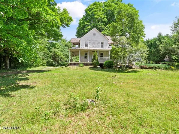 349 Cobble Creek Road, North Creek, NY 12853