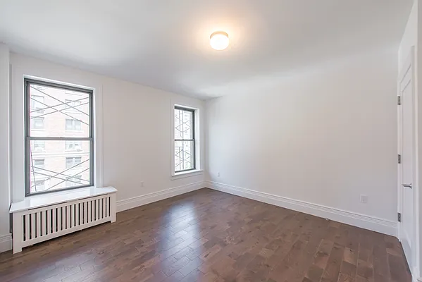 Rented by Thor Equities | media 31