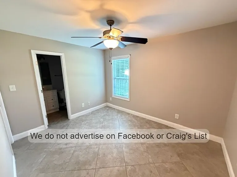 918 Carolina Ave — Photo 8