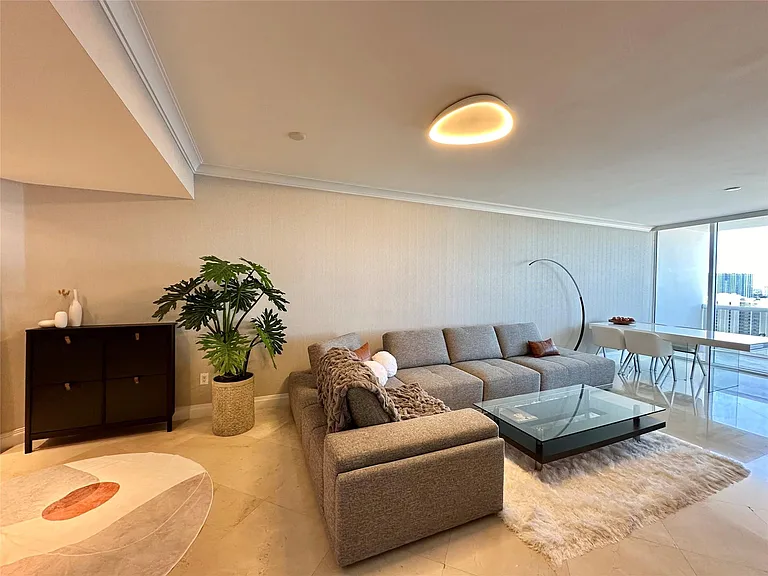 18201 Collins Ave #1901 — Photo 38