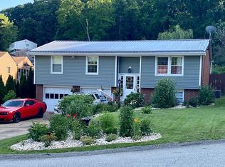 40 Moraine Rd, Pittsburgh, PA 15239