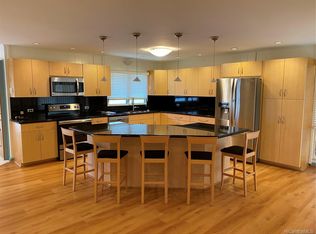 383 Anolani St, Honolulu, HI 96821