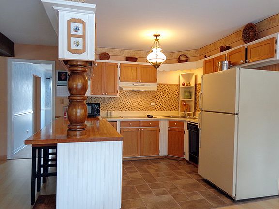 4th image of 1029 Havenwood Ln