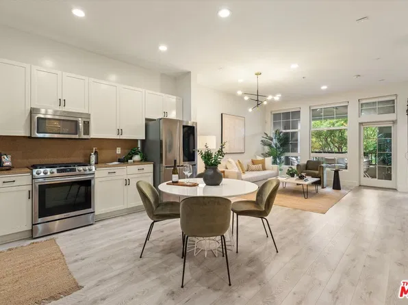 13020 Pacific Promenade Unit 216, Playa Vista, CA 90094