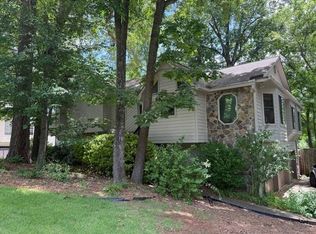 390 Hunt River Way, Suwanee, GA 30024