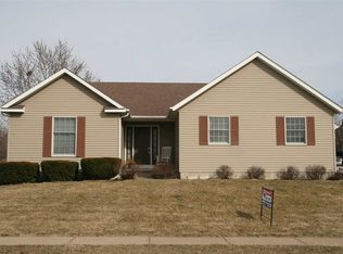5105 Taylor St, Davenport, IA