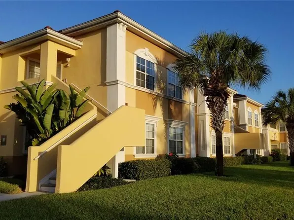 1040 Villagio Cir Unit 201, Sarasota, FL 34237