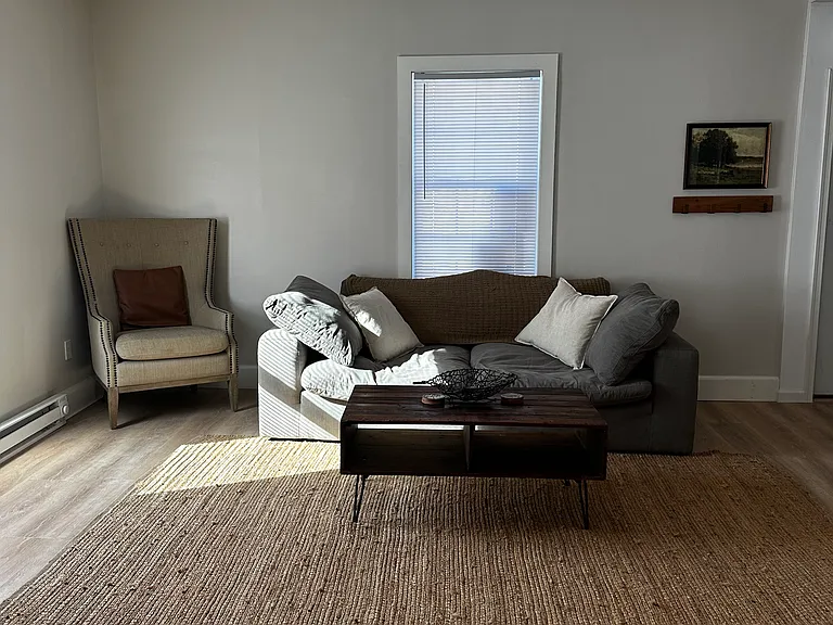 3 Laurel Ave #3 — Photo 5