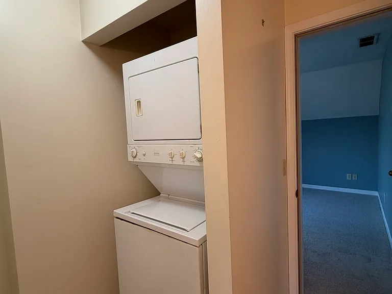 1202C N Central Ave — Photo 10