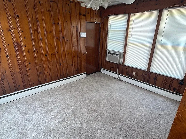 1215 Milltown Rd — Photo 12