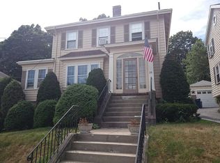 28 Russett Rd, West Roxbury, MA 02132