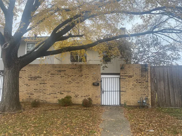 501 Towne House Ln, Richardson, TX 75081