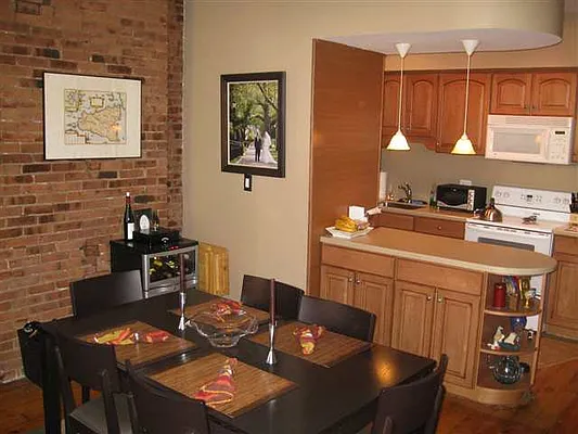 Sold by R Fiore Real Estate | media 3