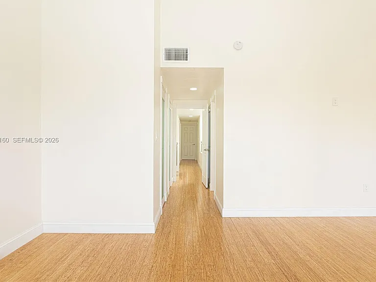 231 Poinciana Dr #401 — Photo 24