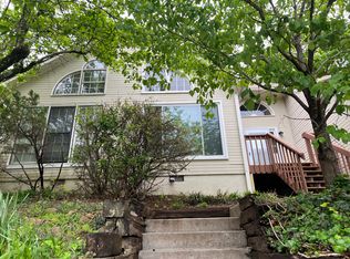 1660 Paddlewheel Dr, Marietta, GA 30062