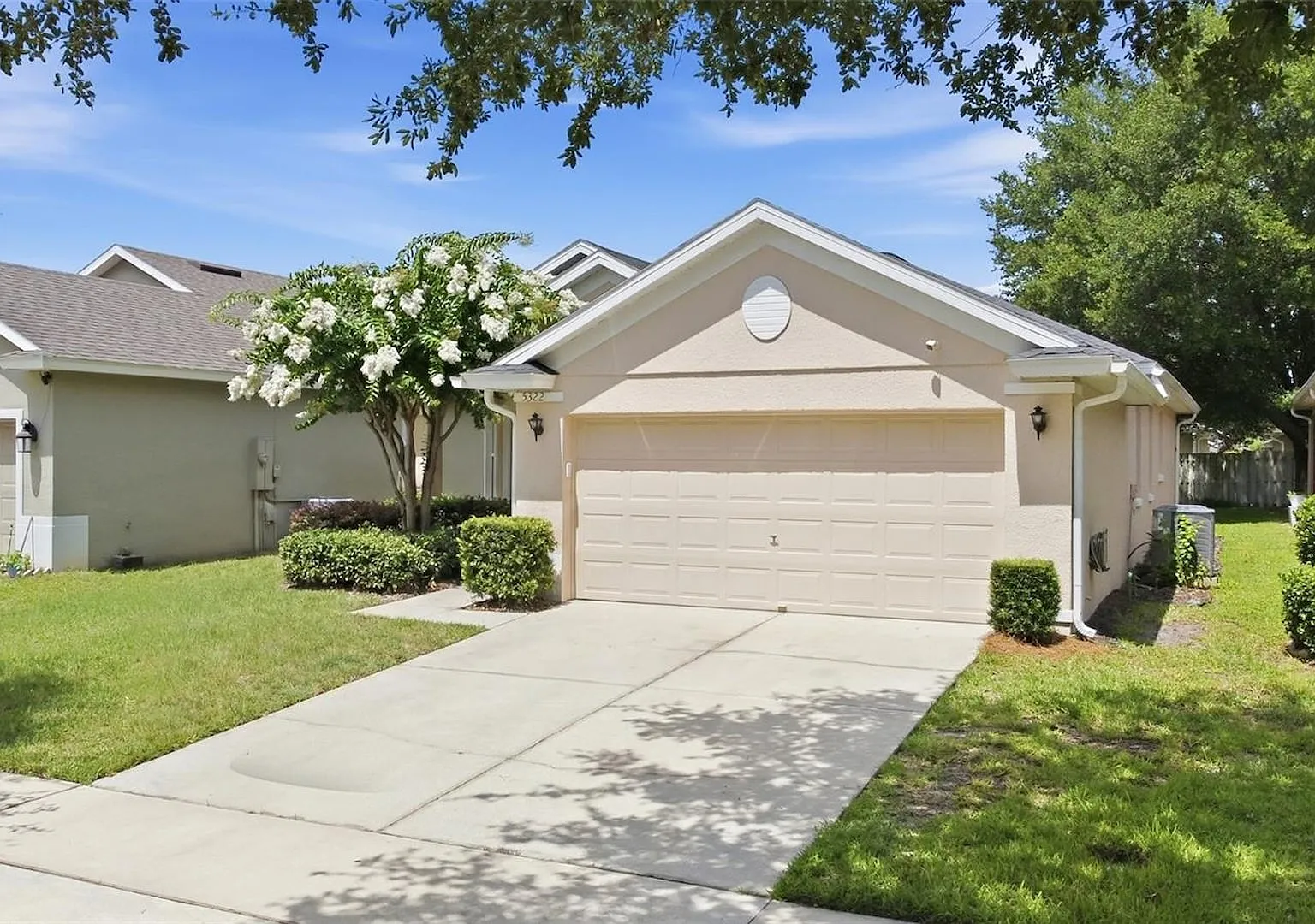 3 bed, 1611 sqft, $2,500 — Photo 1