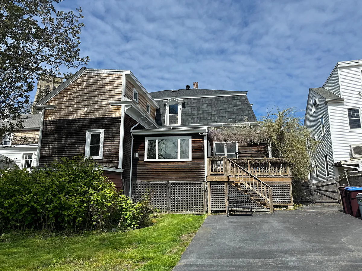 Photo 2 of 32 - 31 S Main St - Cohasset, MA Building Photo - 31 S Main St