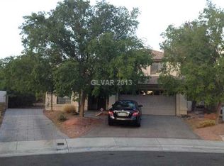 8800 Bayside Cir, Las Vegas, NV 89117