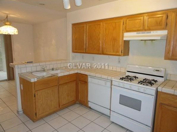 2384 Cliffwood Dr, Henderson, NV 89074