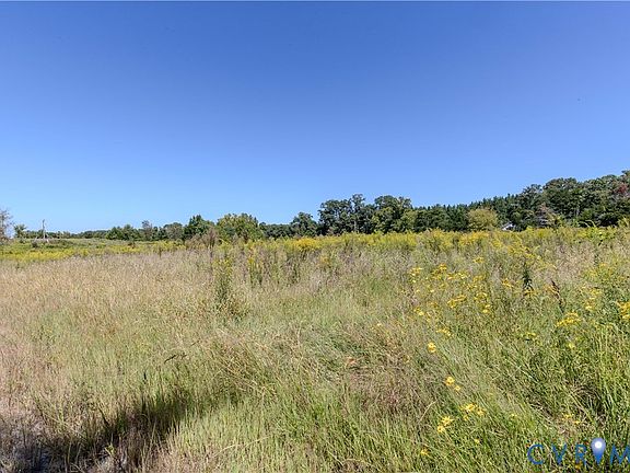 4th image of 2593 Cumberland Rd