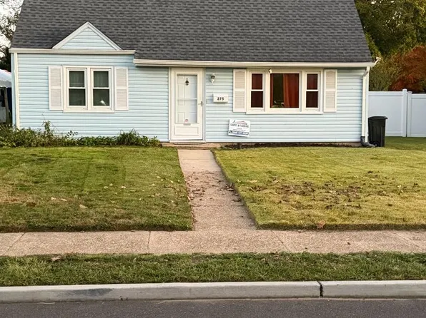275 Eaton Ave, Hamilton, NJ 08619