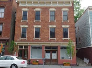 462 Main St APT 1, Catskill, NY 12414