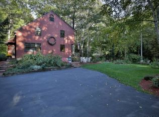 11 Helen Cir, Goffstown, NH 03045