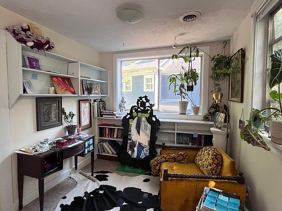 Bedroom / work area. The long bedroom can be used as both a bedroom and work area