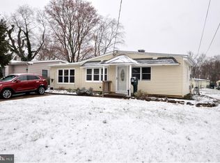 210 Ruth Ave, Maple Shade, NJ 08052