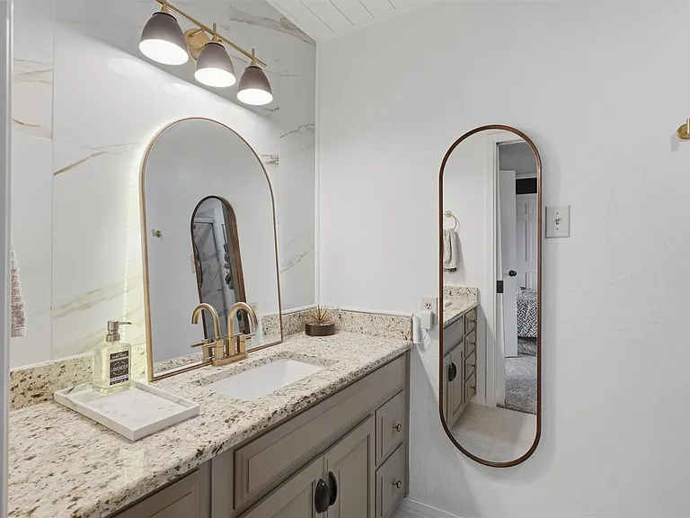 3218 Sunrise Ct — Photo 17