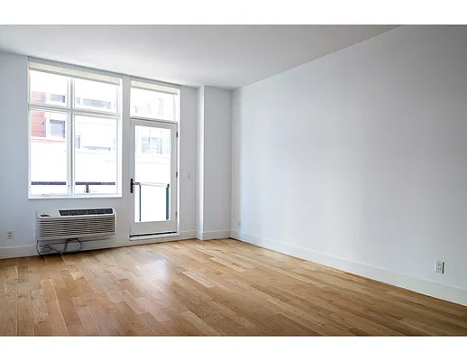 Rented by Modern Spaces | media 21