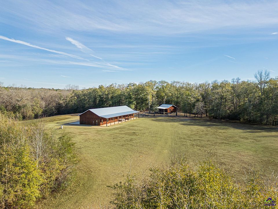 1st image of 9036 Bullard Rd