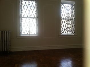 216 E 39th St APT 1A, Brooklyn, NY 11203