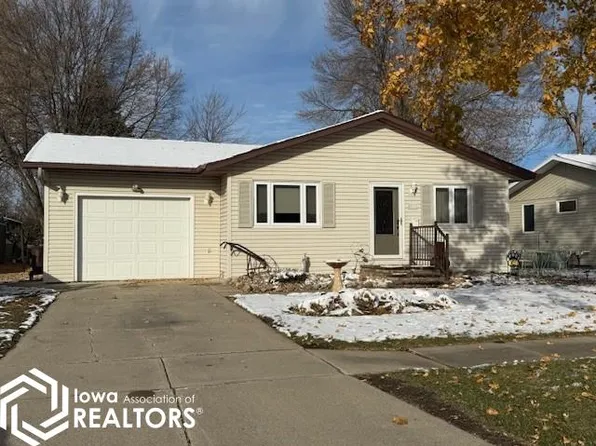 2109 E Spruce St, Algona, IA 50511
