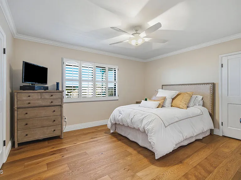 290 Saint Katherine La Canada — Photo 18