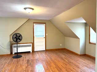 (Undisclosed Address), East Meadow, NY 11554