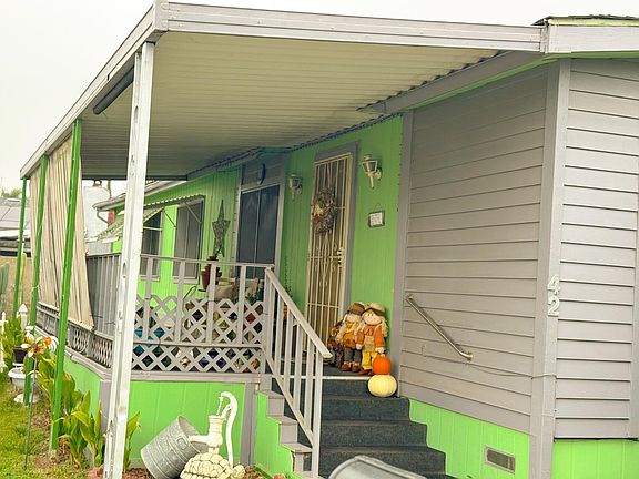 2nd image of 42 Rancho Grande Cir #42