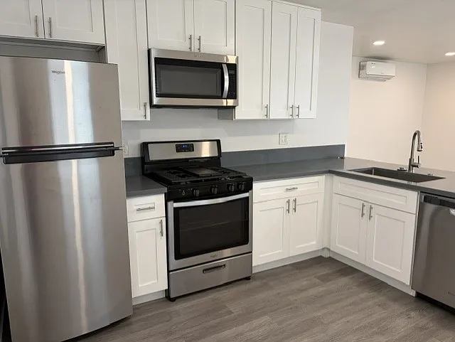 3876 41st St #3876