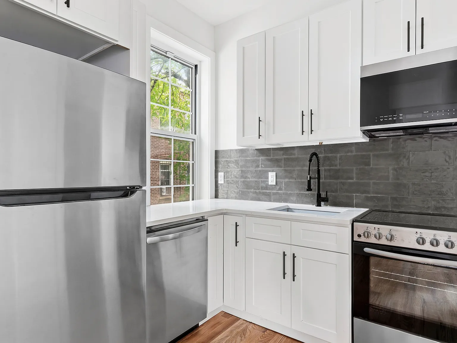 1251 Decatur Street — Photo 2