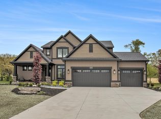 12033 Harvest Acre Dr, Lowell, MI 49331