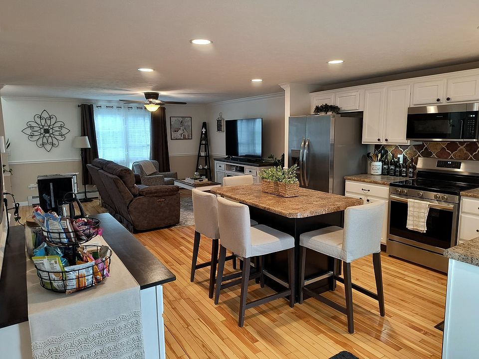 1st image of 28 Owens Drive #34