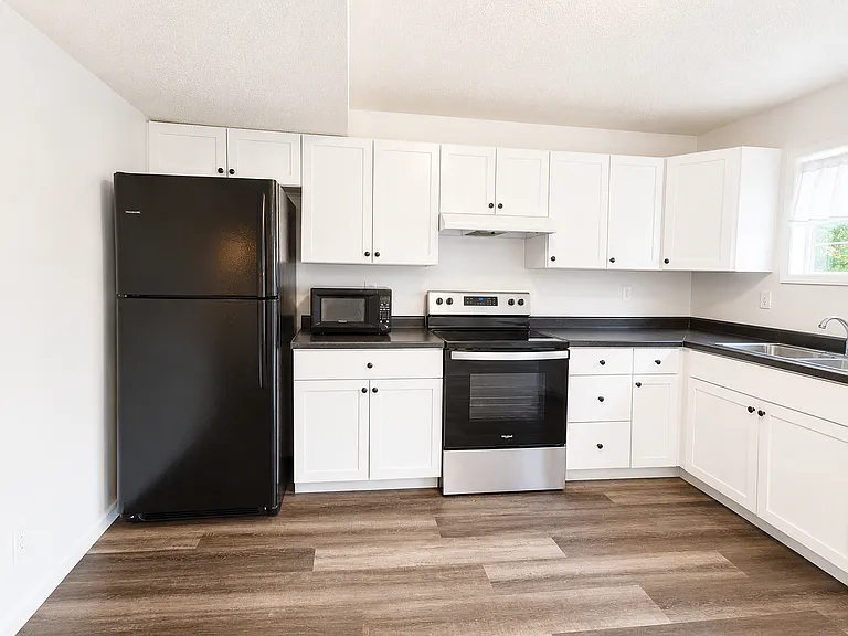2221A Namekagon St #A — Photo 9