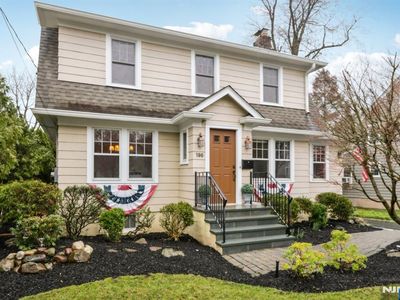 196 La Roche Ave, Harrington Park, NJ, 07640