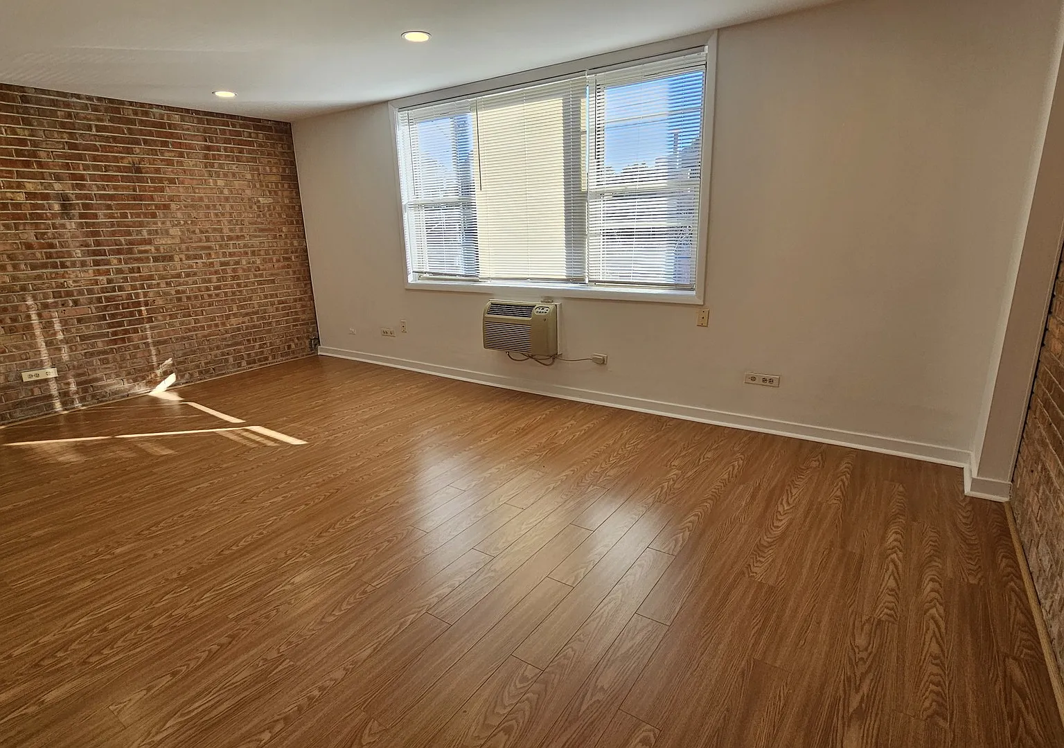 Studio, $1,895 — Photo 2